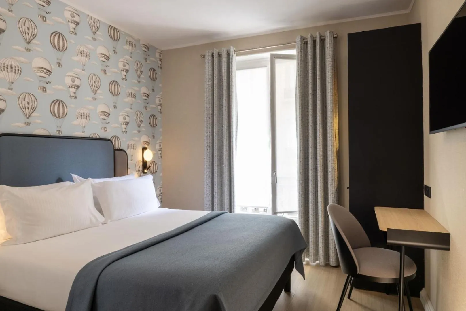 Hotel Le 46 Paris 3*,  France